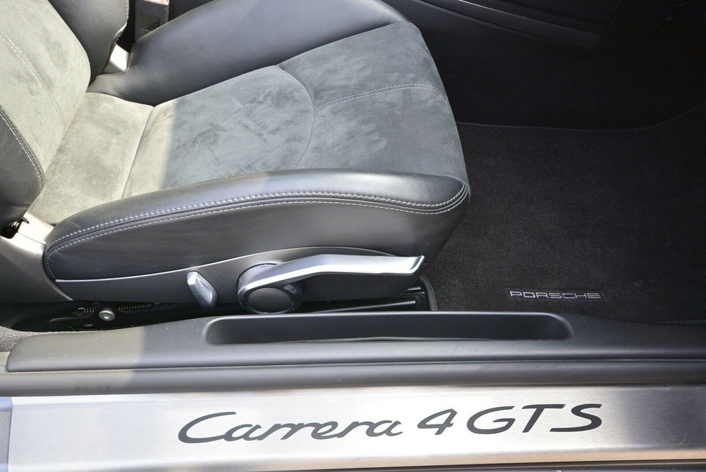 Porsche 997.2 Carrera 4 GTS