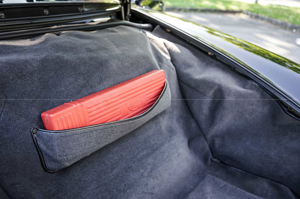 Porsche 993 Carrera 4S