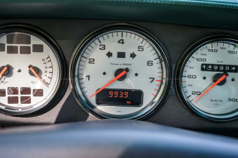 Porsche 993 Carrera 4S