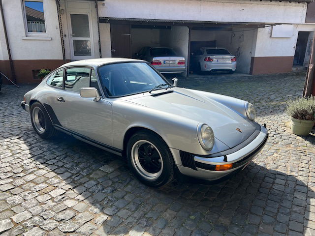 Porsche 911 Carrera 3,0