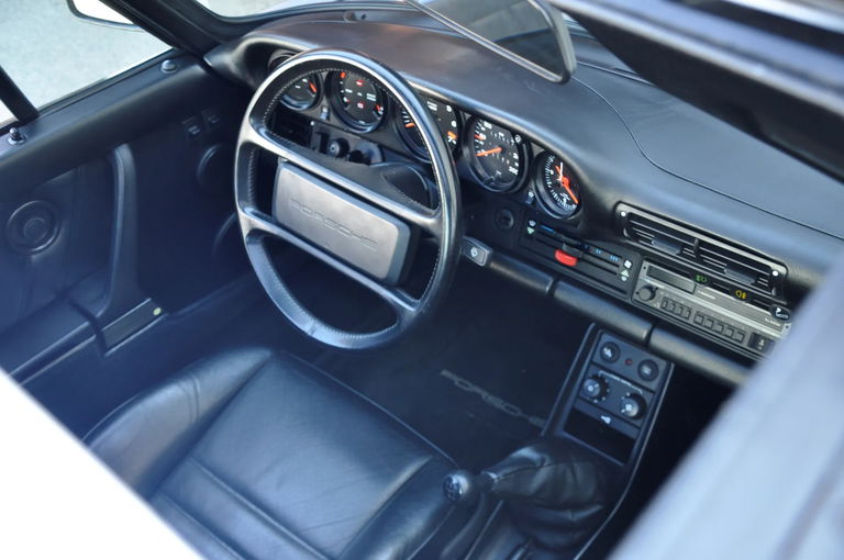 Porsche 911 Turbo 3.3