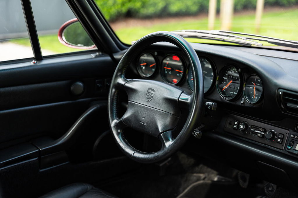 Porsche 993 Carrera 4S