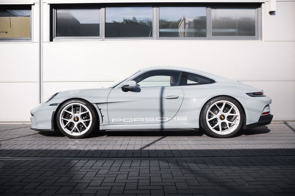 Porsche 911 S/T
