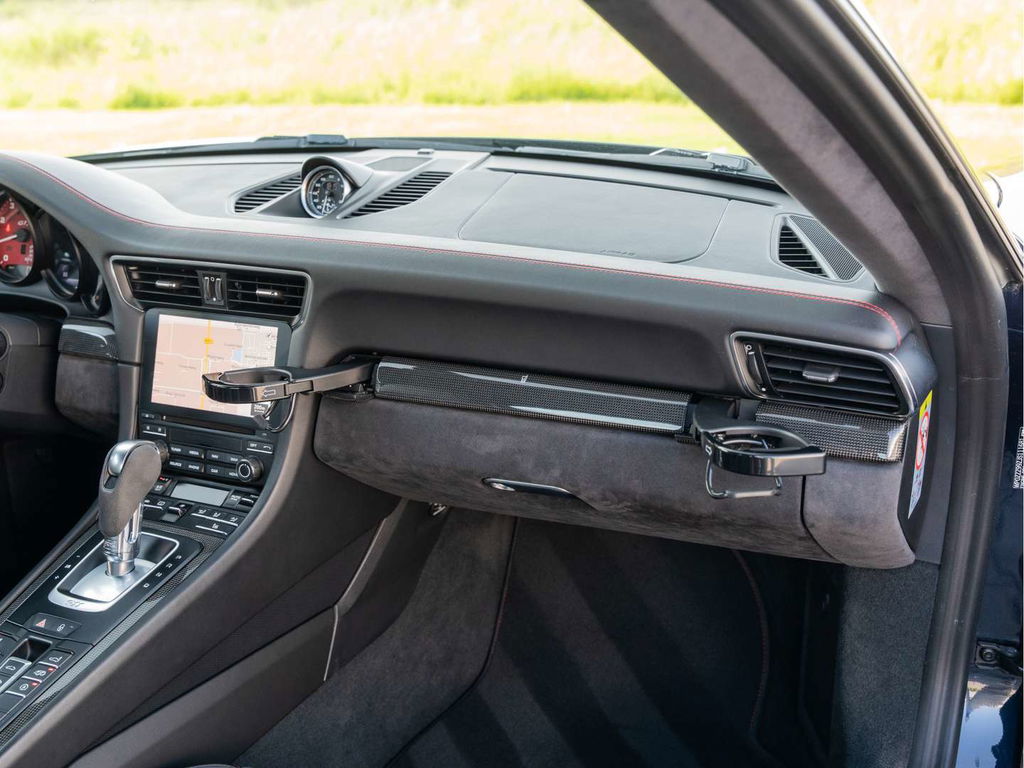 Porsche 991.2 Carrera GTS