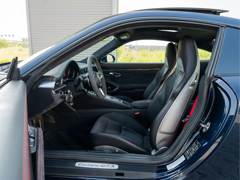 Porsche 991.2 Carrera GTS