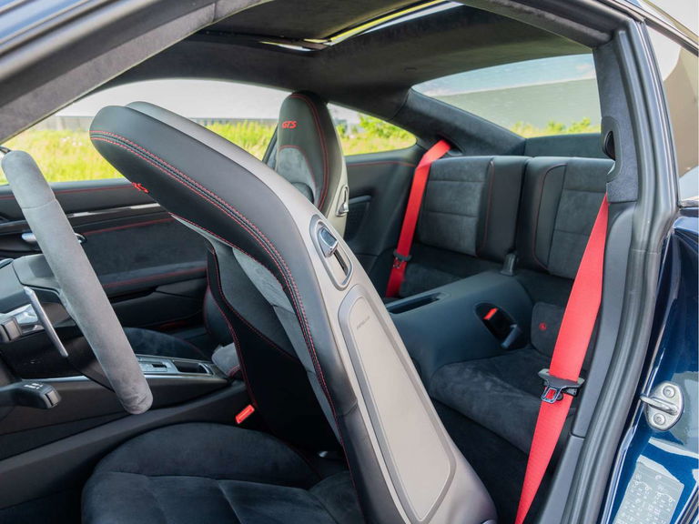 Porsche 991.2 Carrera GTS