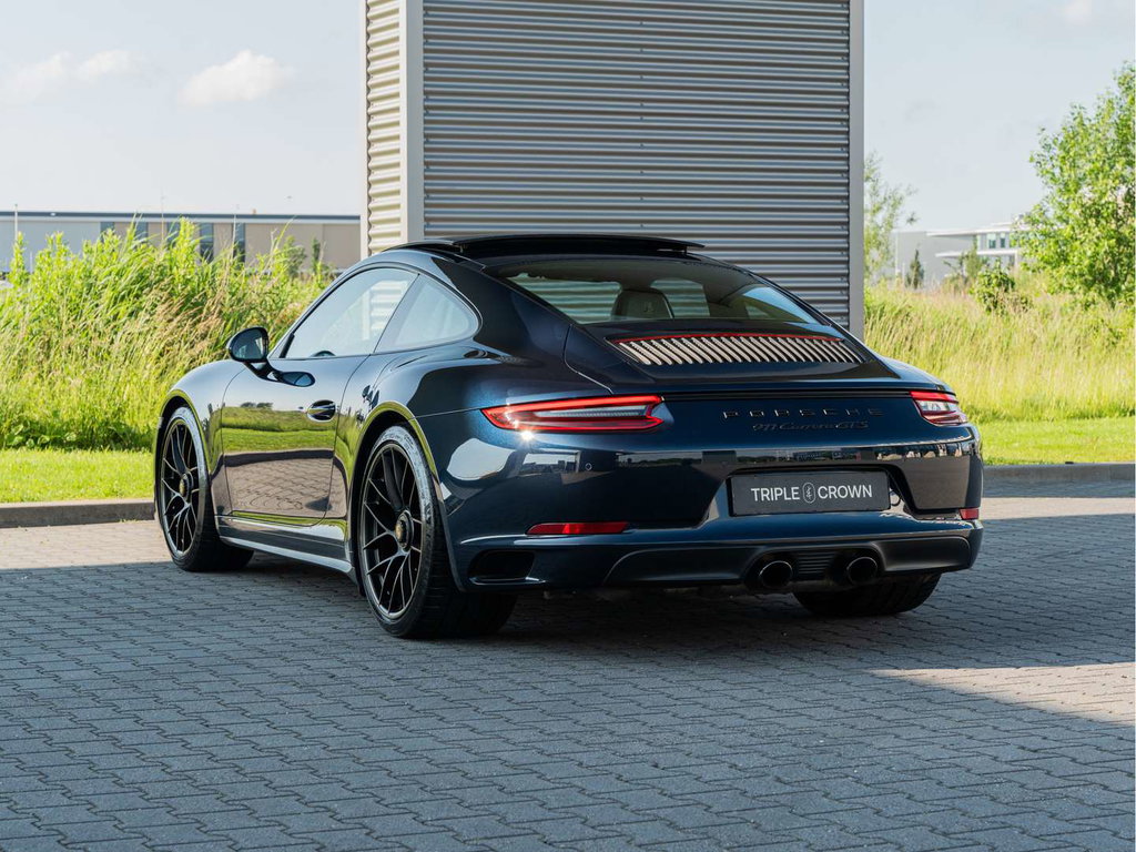 Porsche 991.2 Carrera GTS
