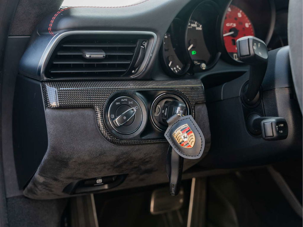 Porsche 991.2 Carrera GTS