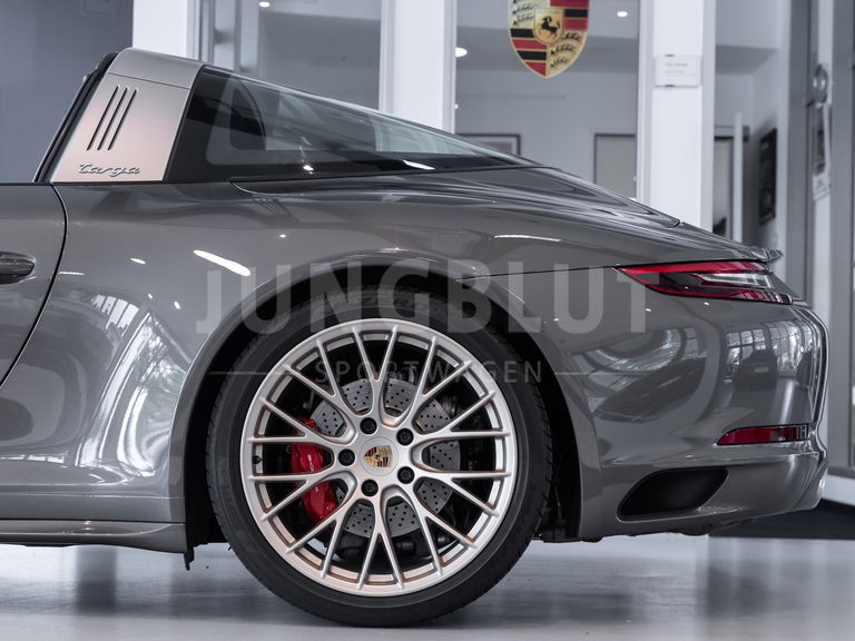Porsche 991.2 Targa 4 GTS Exclusive Manufaktur Edition