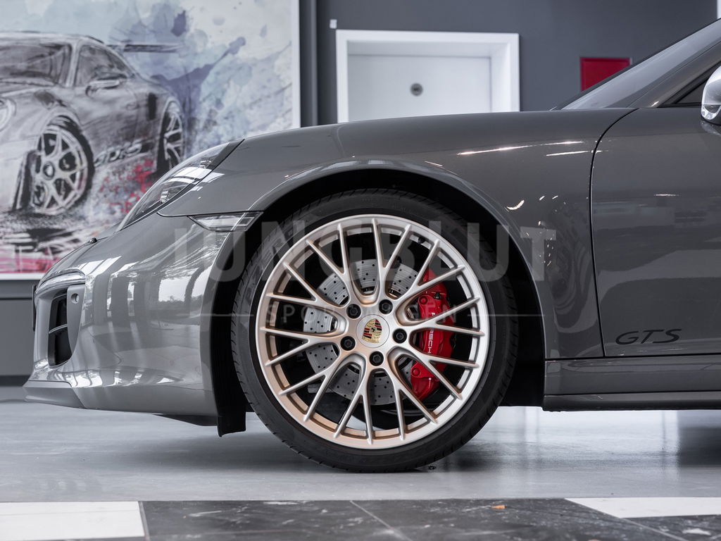 Porsche 991.2 Targa 4 GTS Exclusive Manufaktur Edition