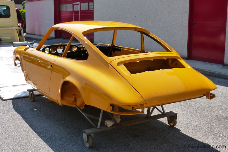 Porsche 911 S (F-Modell)