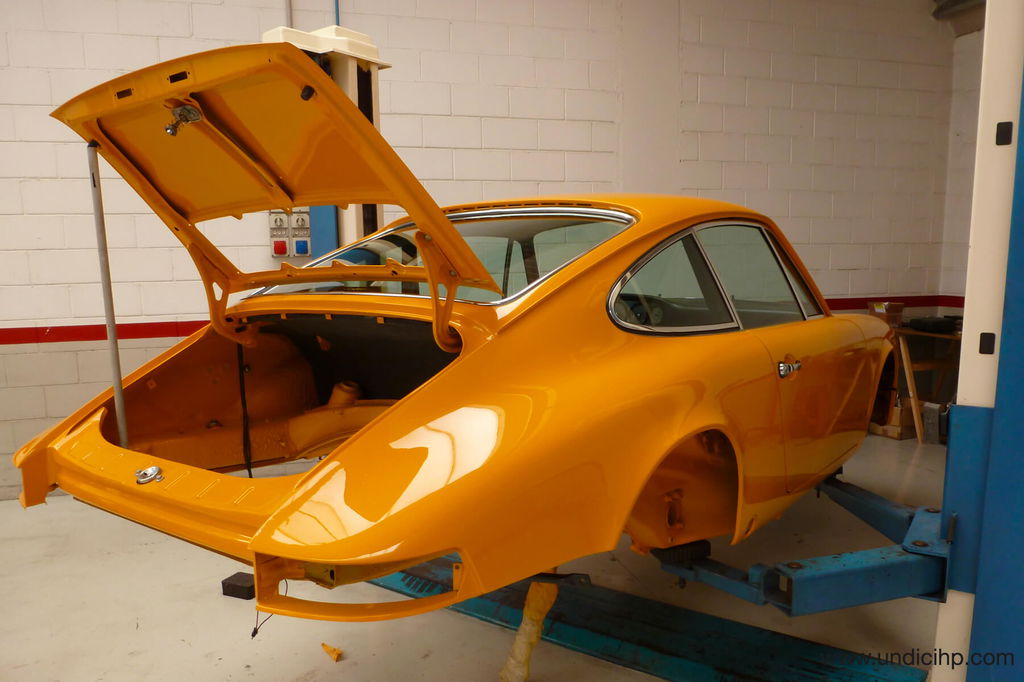 Porsche 911 S (F-Modell)