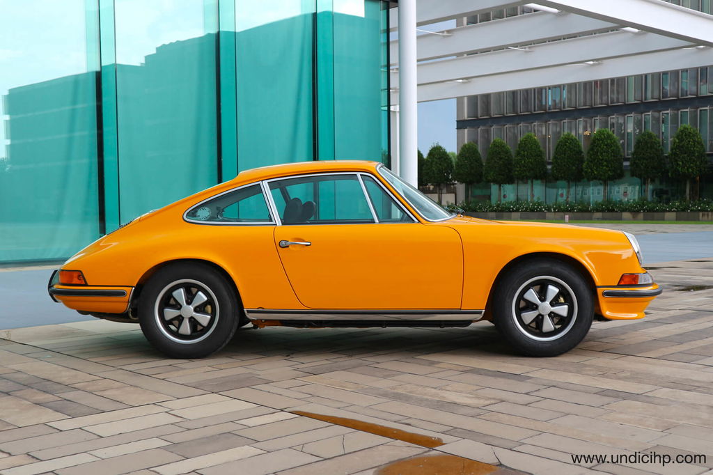 Porsche 911 S (F-Modell)