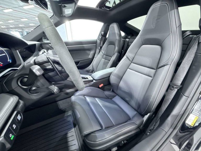 Porsche 992.2 Carrera