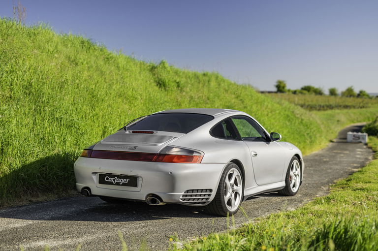 Porsche 996 Carrera 4S
