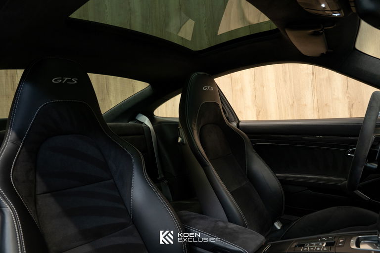 Porsche 991.2 Carrera GTS