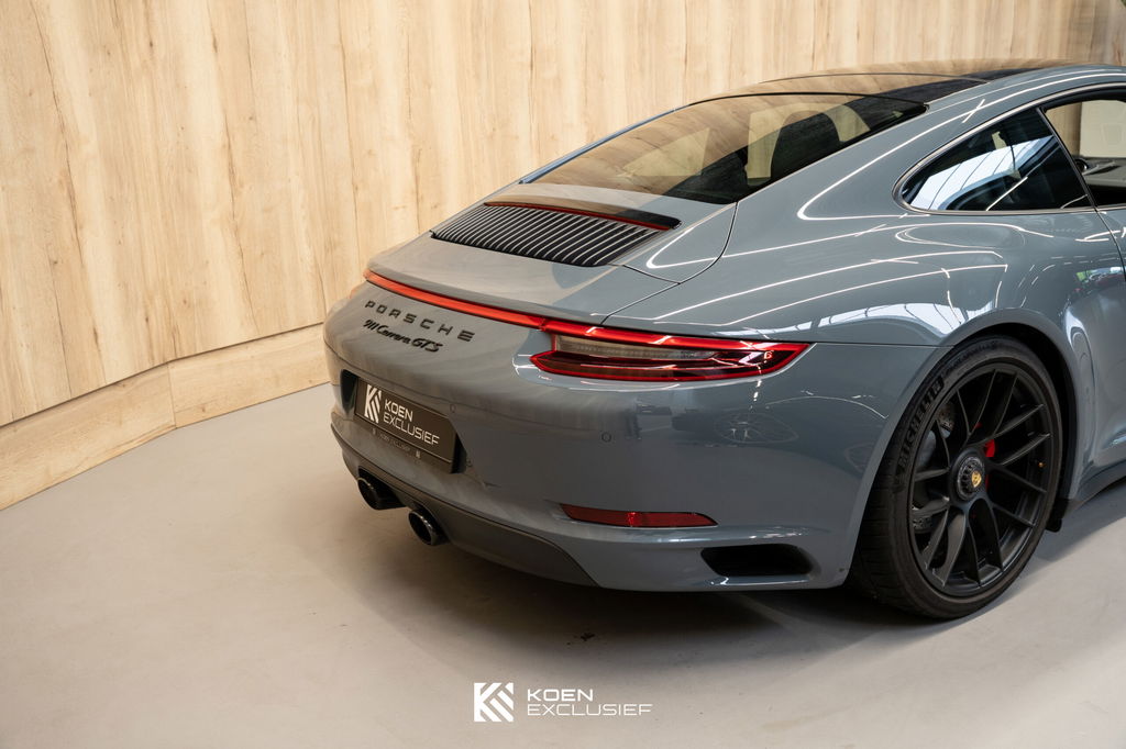Porsche 991.2 Carrera GTS