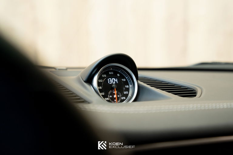 Porsche 991.2 Carrera GTS