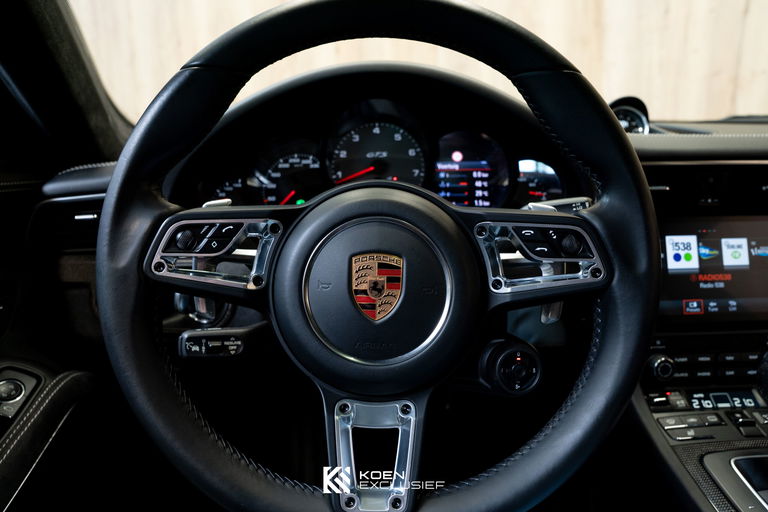 Porsche 991.2 Carrera GTS