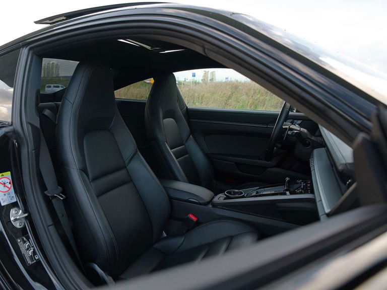 Porsche 992 Carrera S
