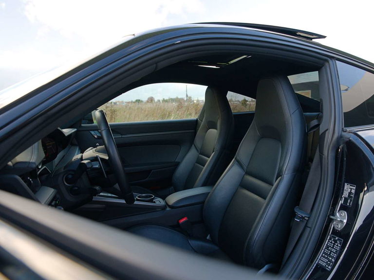 Porsche 992 Carrera S