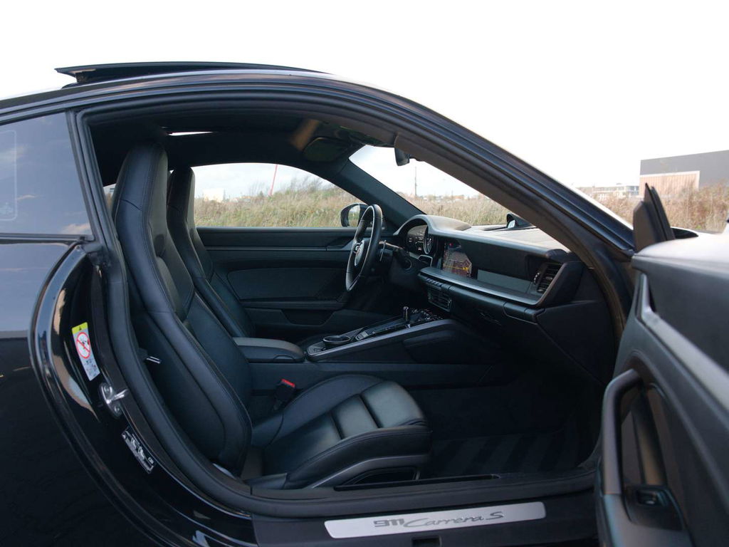 Porsche 992 Carrera S