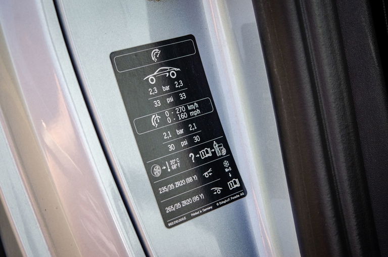 Porsche 981 Cayman S