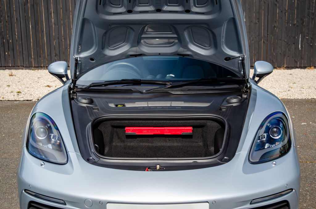 Porsche 981 Cayman S