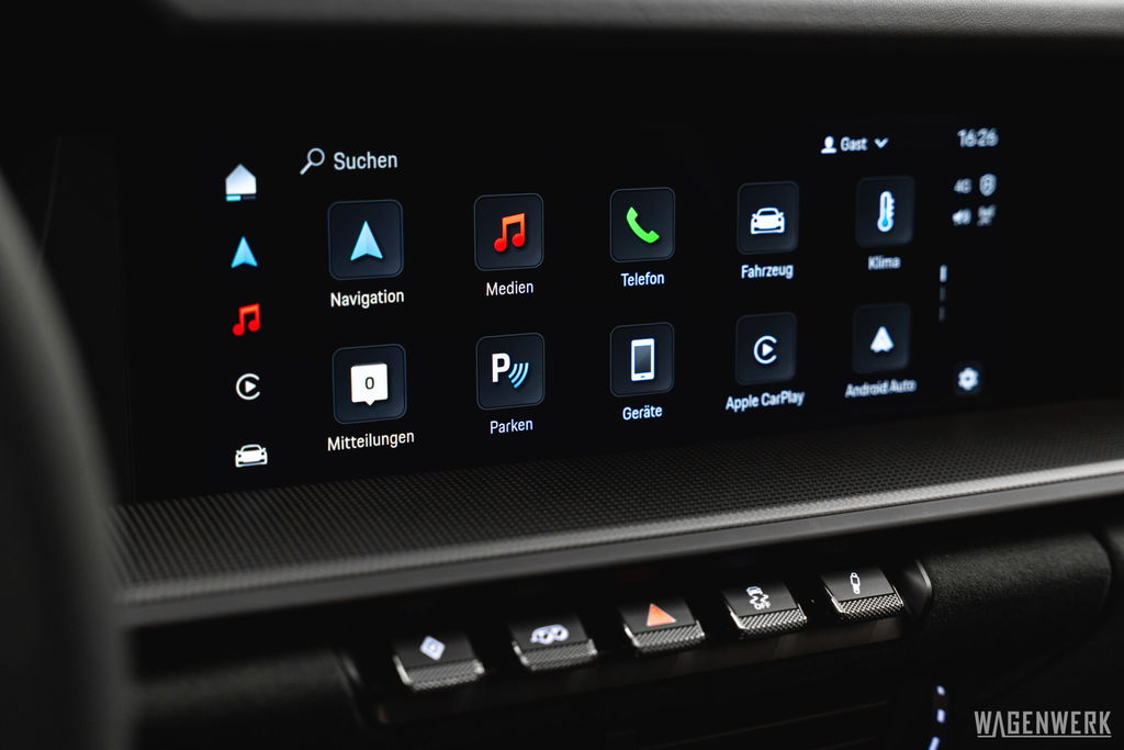 Porsche 992.2 Carrera GTS