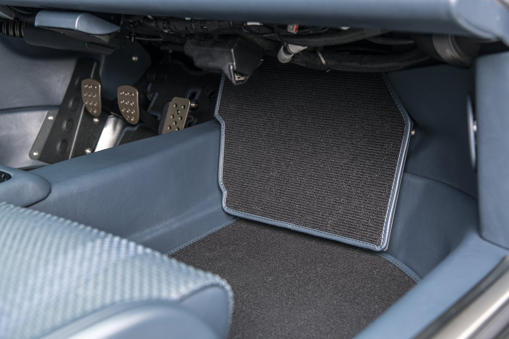 Porsche 911 Reimagined by Singer