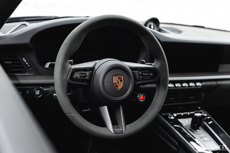 Porsche 992.2 Carrera GTS