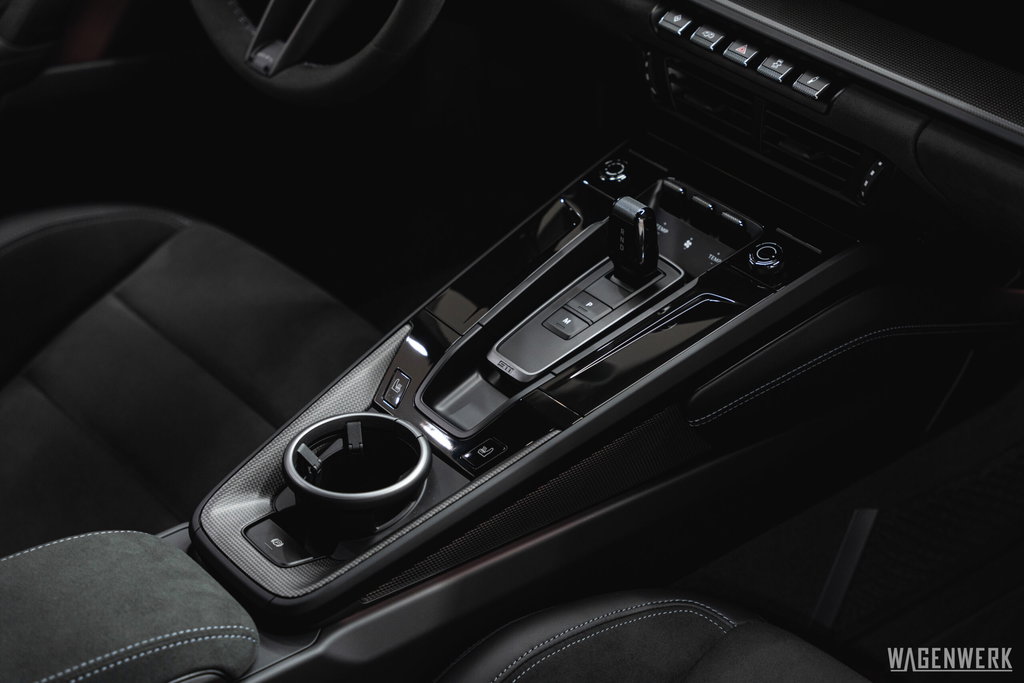 Porsche 992.2 Carrera GTS