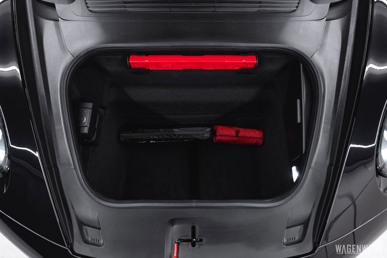 Porsche 992.2 Carrera GTS