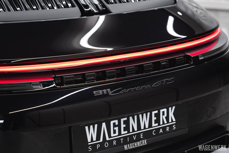 Porsche 992.2 Carrera GTS