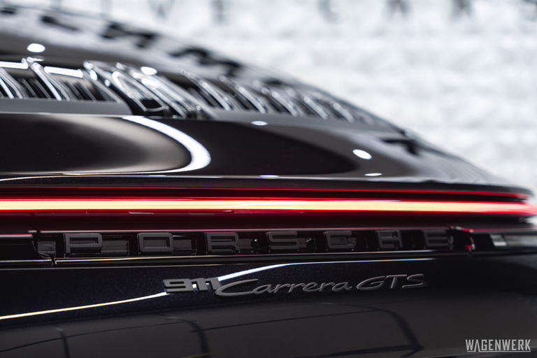 Porsche 992.2 Carrera GTS