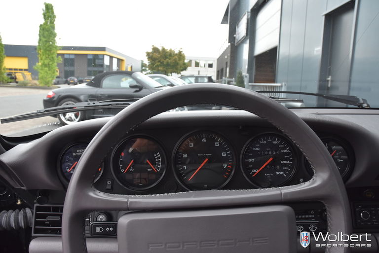 Porsche 964 Carrera 2