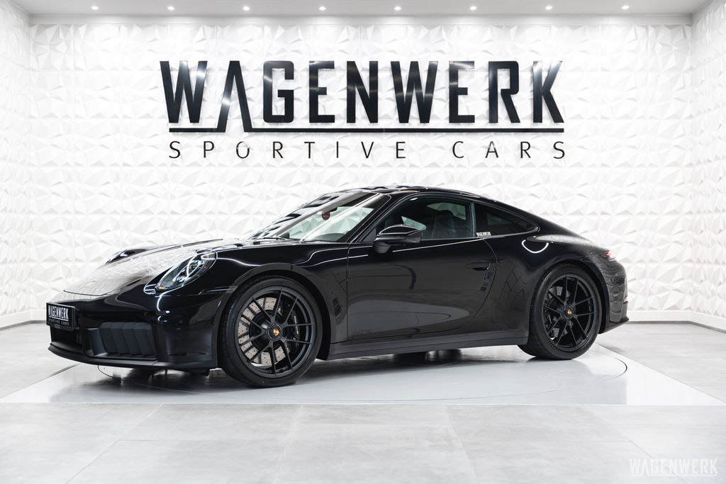 Porsche 992.2 Carrera GTS