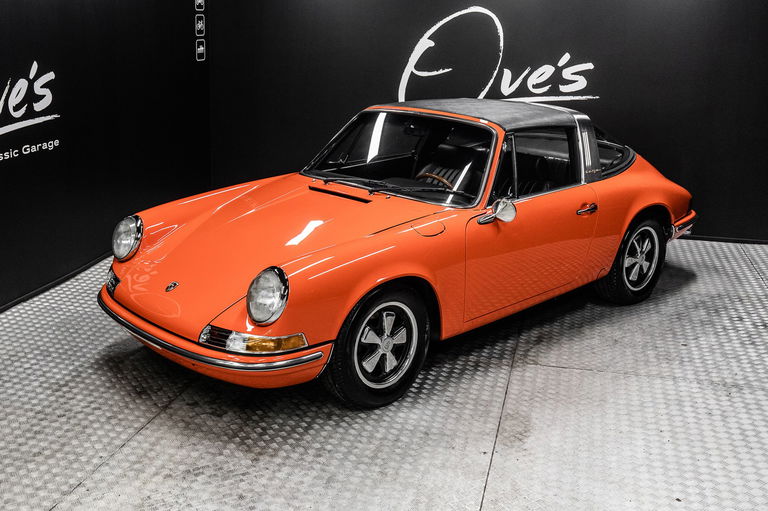 Porsche 992 Edition 50 Jahre Porsche Design