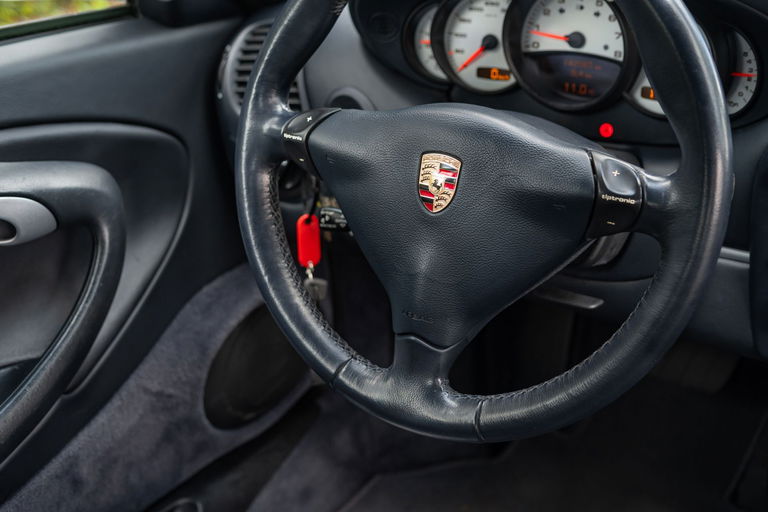 Porsche 996 Carrera 4S