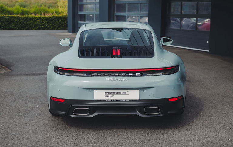 Porsche 992.2 Carrera