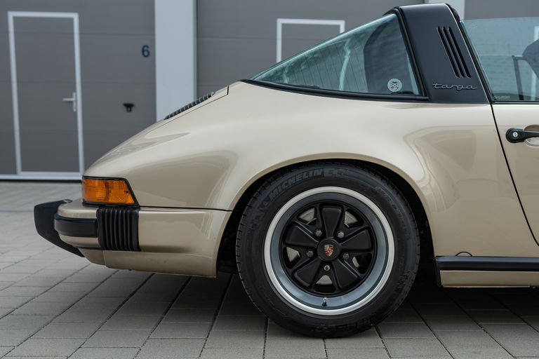 Porsche 911 SC (US)
