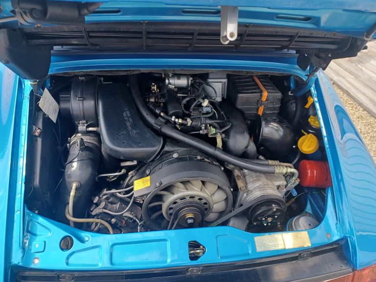 Porsche 964 Carrera 2