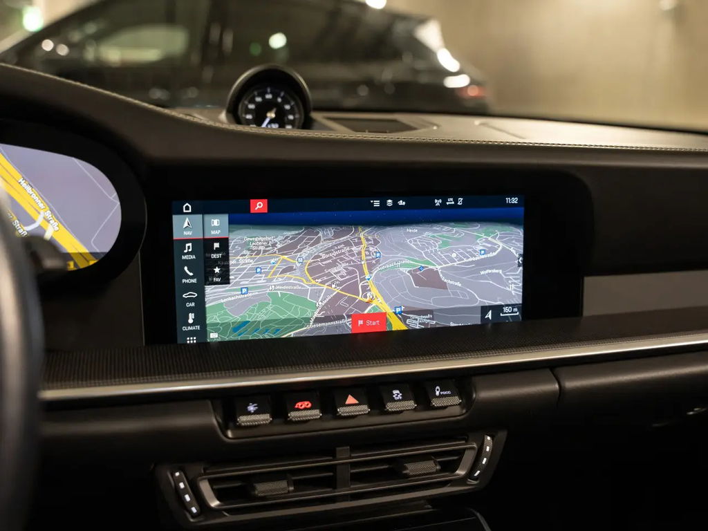 Porsche 992 Carrera 4S