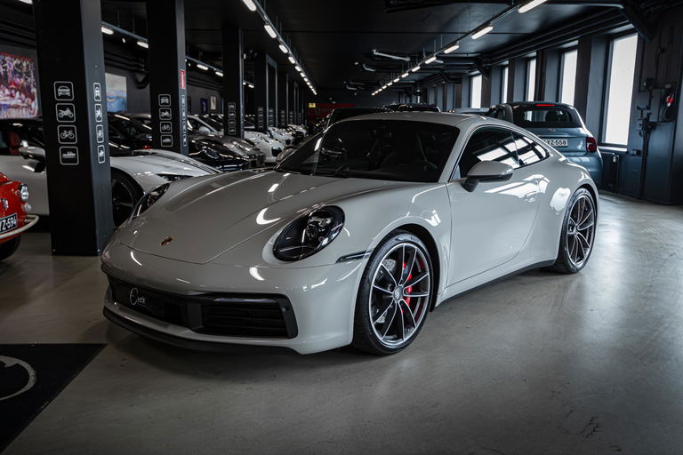 Porsche 992 Edition 50 Jahre Porsche Design