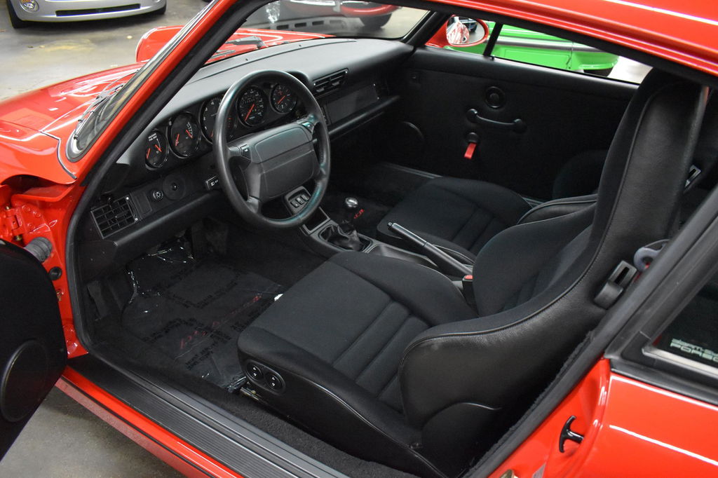 Porsche 964 Carrera RS America