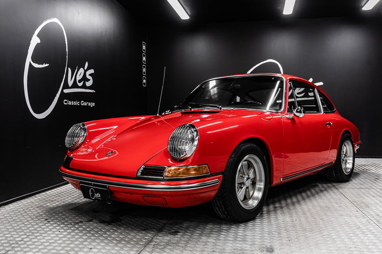 Porsche 992 Edition 50 Jahre Porsche Design