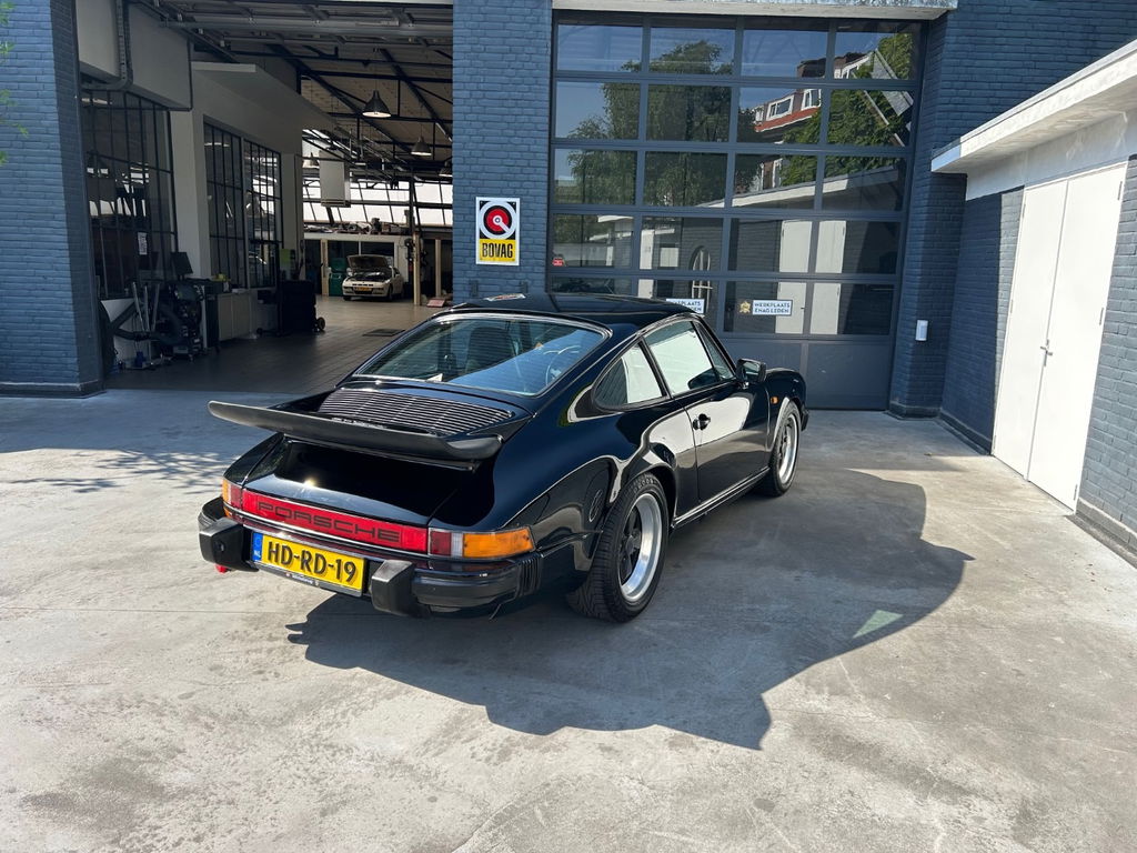 Porsche 911 SC