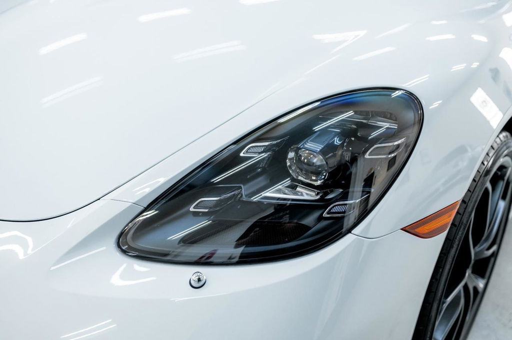 Porsche 718 Cayman Style Edition