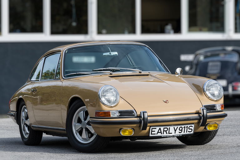 Porsche 911 S (F-Modell)