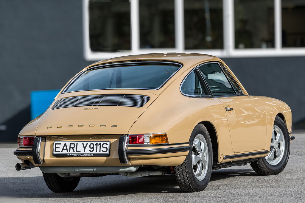 Porsche 911 S (F-Modell)